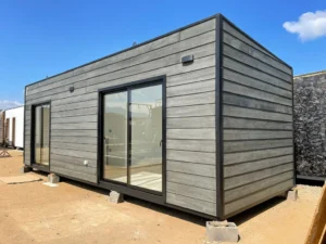 Casa Modular Moderna JARDY 24m² con Baño y Cocina | Termopanel Aluminio Negro y Aislamiento Premium