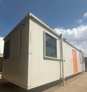 CONTENEDOR OFICINA 9,7 X 3 M