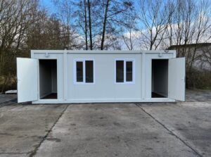 CONTENEDOR DE OFICINA CON INODORO XL 300 x 700